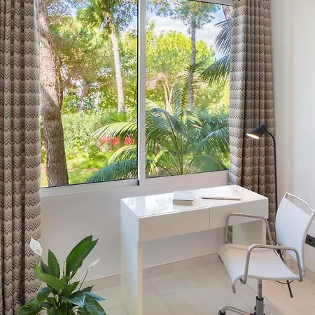 Jardines de las Golondrinas Apartamento Marbella