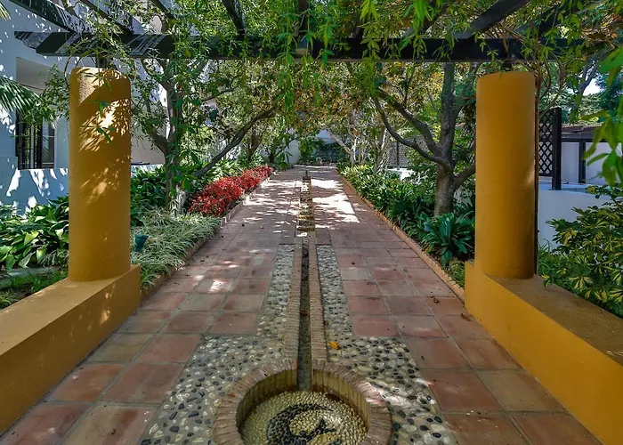Jardines De Golondrinas Apartman *