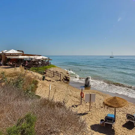 Jardines De Las Golondrinas