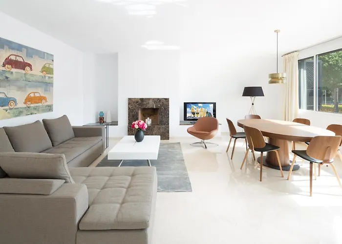 Jardines De Golondrinas